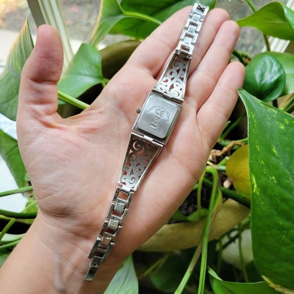Vintage Silver Classic Ornate Rhinestone Watch - Picture 8 of 8